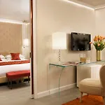 Otel Ponte Vecchio & 4*