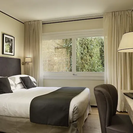 Hotel Ponte Vecchio & 4*