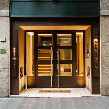 Ξενοδοχείο Ponte Vecchio & 4*