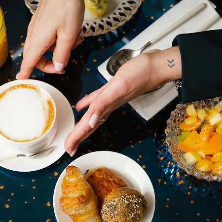 Hotel Ponte Vecchio & 4*