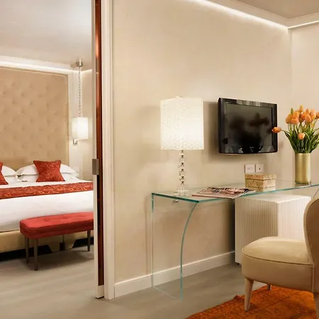 Hotel Ponte Vecchio & 4*