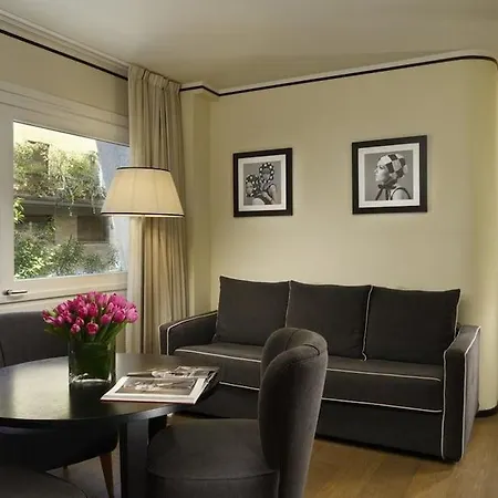Ponte Vecchio & Hotel 4*