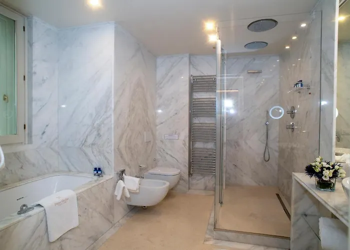 Ponte Vecchio & Ξενοδοχείο 4*