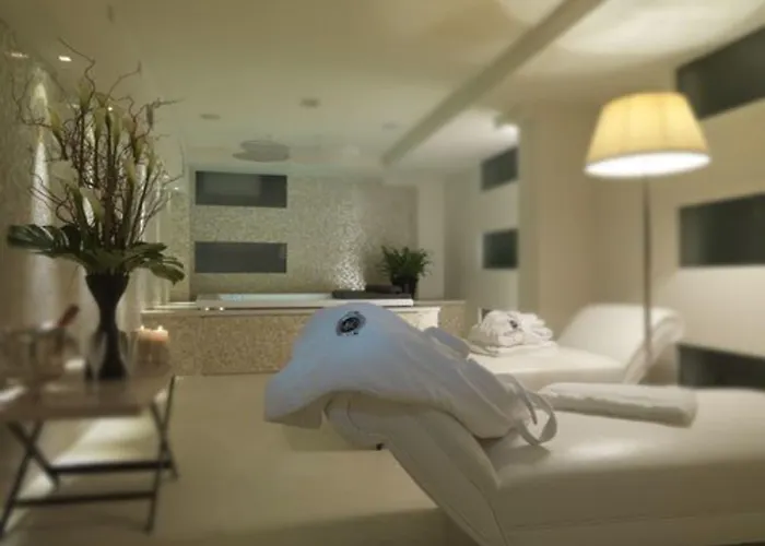 Ponte Vecchio & Ξενοδοχείο