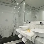 מלון Ponte Vecchio & 4*