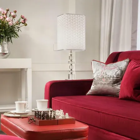 ホテル ポンテ ヴェッキオ スイーツ&スパ 4*